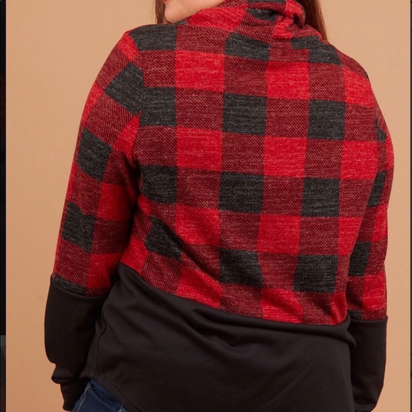 Red Plaid Colorblock Cowl Sweater Plus Sz: 1X/2X - Picture 3 of 6